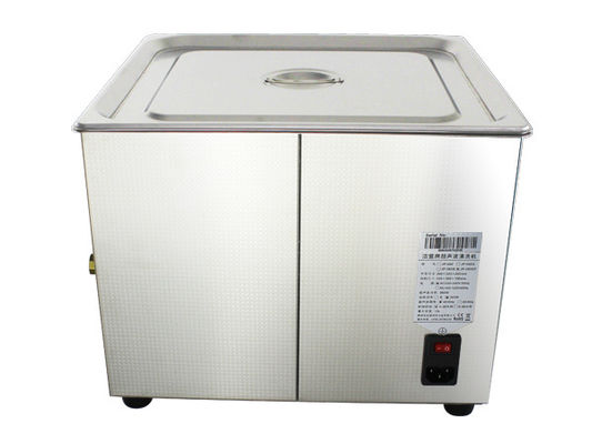 Poder ultrasónico del limpiador 360W de los portamaletas 15L ajustable para la limpieza de las piezas del coche